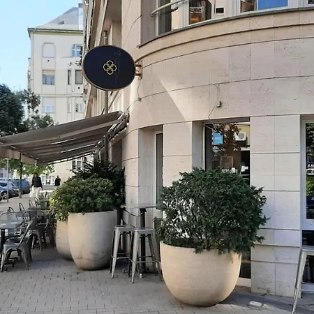 Cleopatra * Budapesta