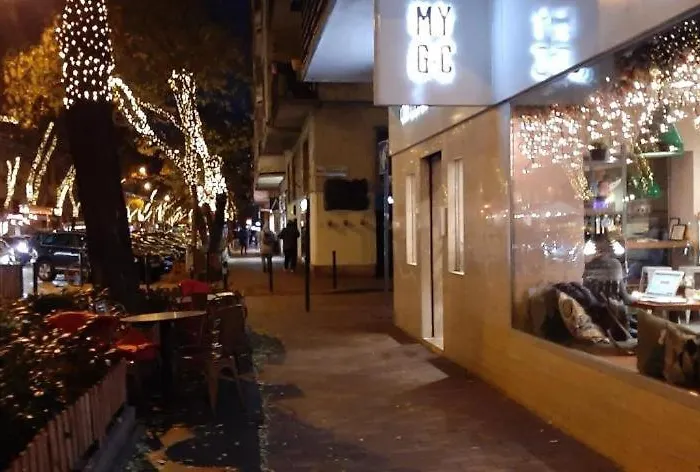 Cleopatra * Budapest