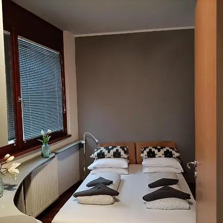 Cleopatra Apartment
